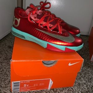 Christmas KD 6